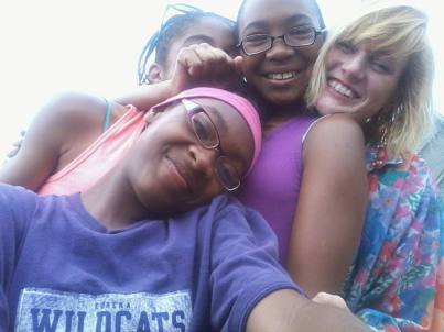 556672_355102704617200_1635486700_n